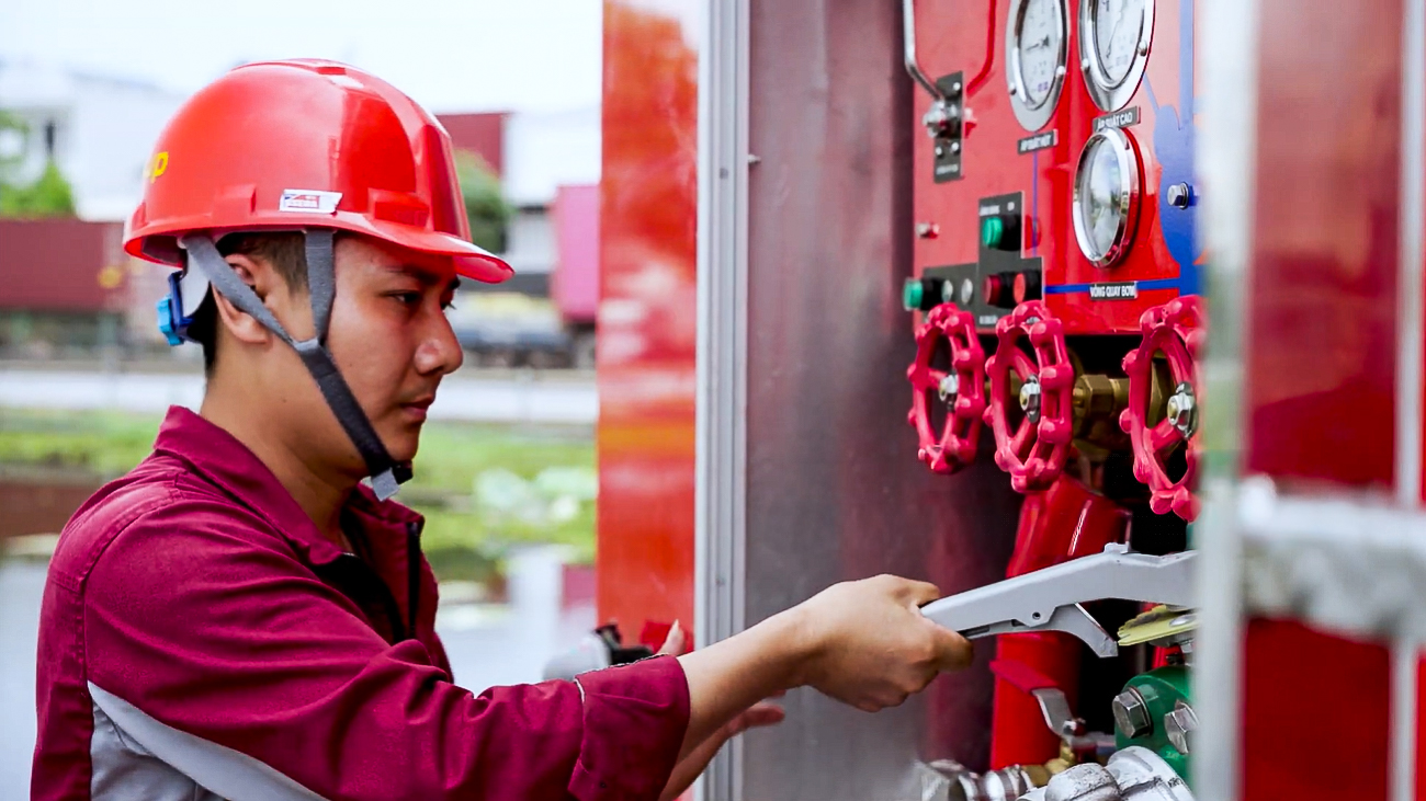 Nhà máy cơ khí chính xác và thủy lực