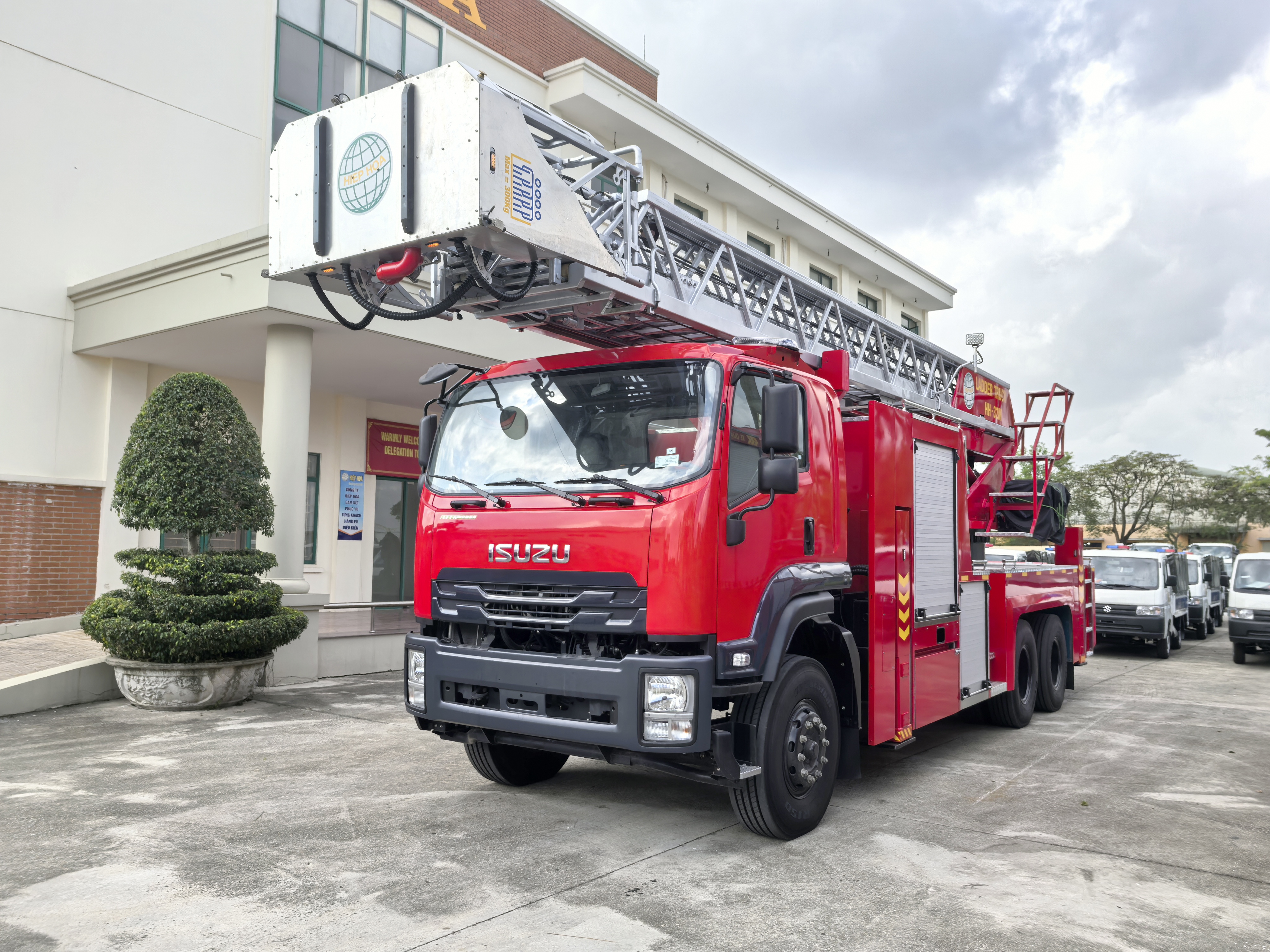 vô giá trị xe thang Hiệp Hòa